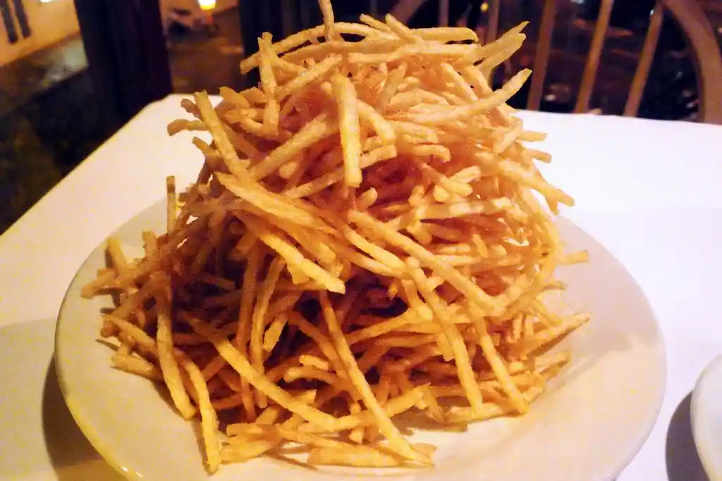 Shoestring fries